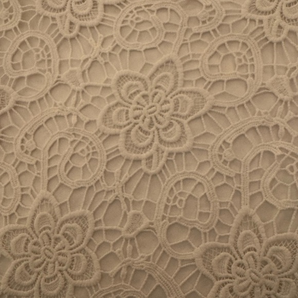 White lace tunic with underlying shell-camisole XXL - Picture 7 of 7